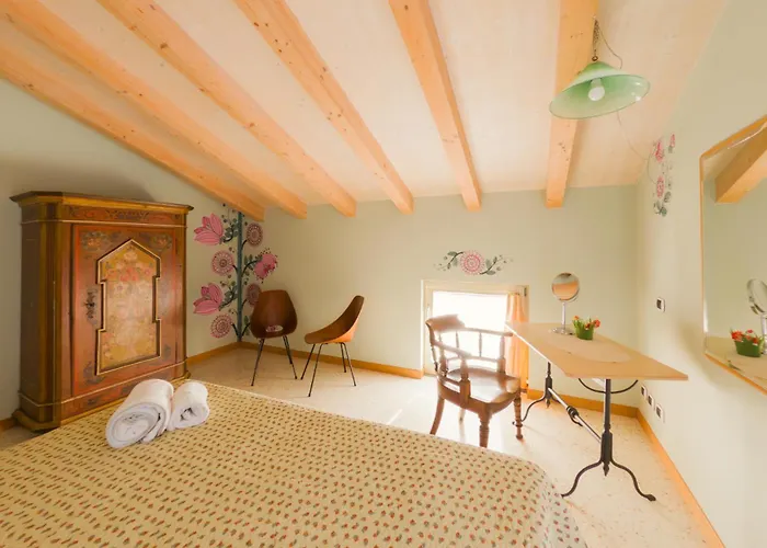 A Casa Di Maria Bed and Breakfast Como